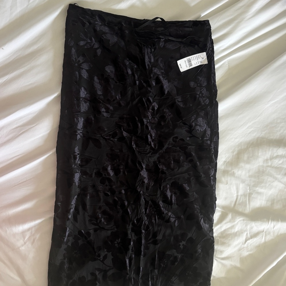 PacSun Black Floral Maxi Skirt